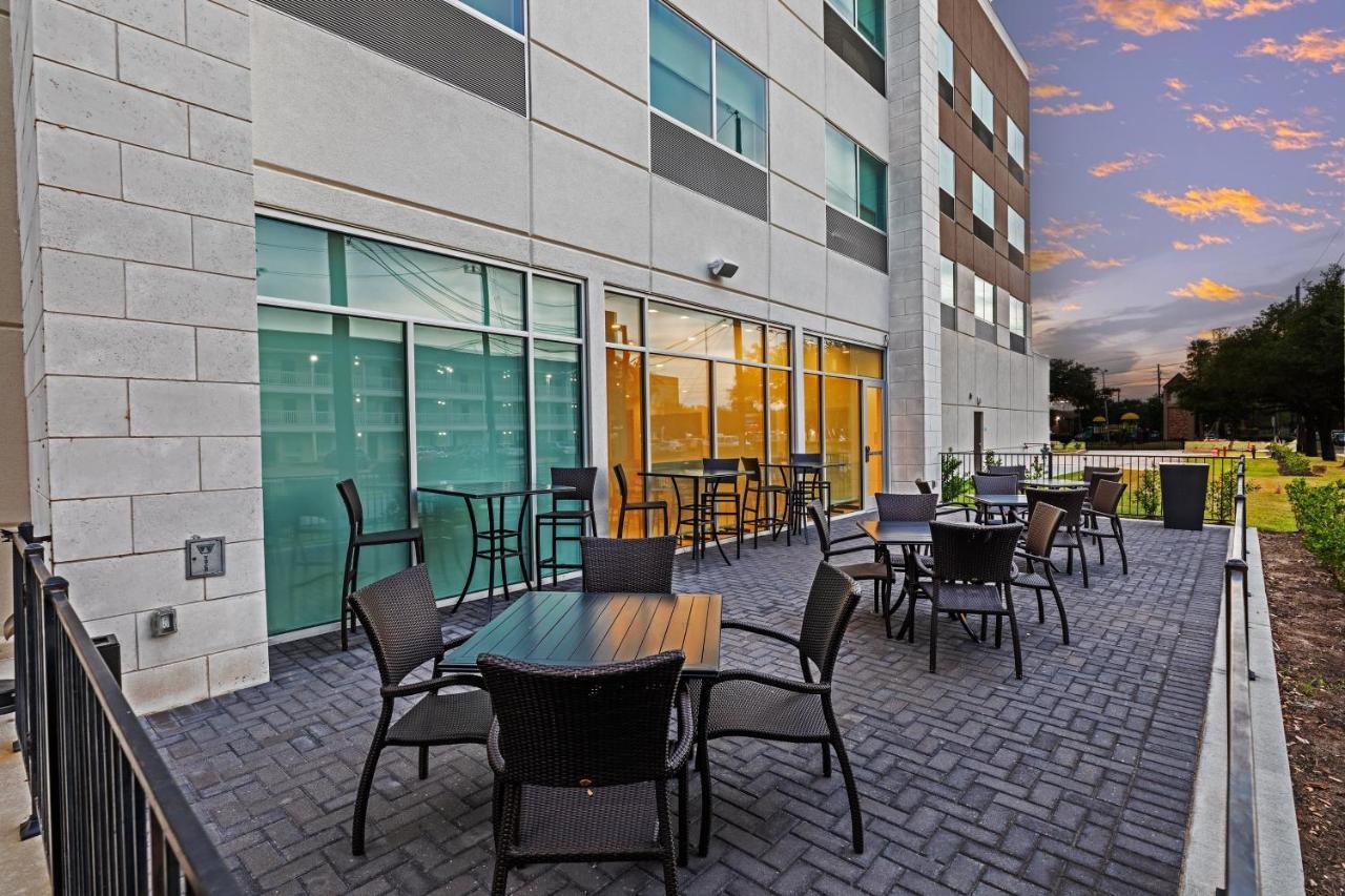 Holiday Inn Express & Suites - Stafford Nw - Sugar Land By Ihg Ngoại thất bức ảnh